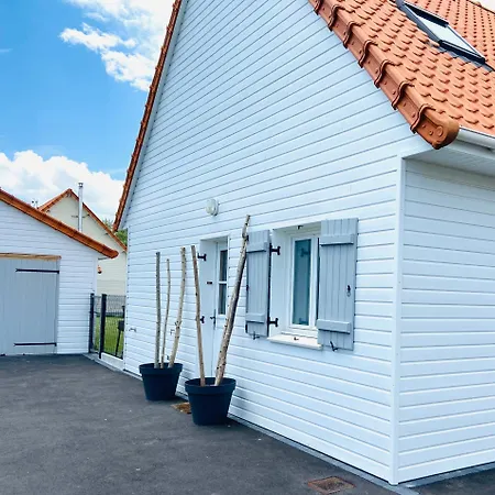 بيت للعطل Maison En Bois Le Du Cap *